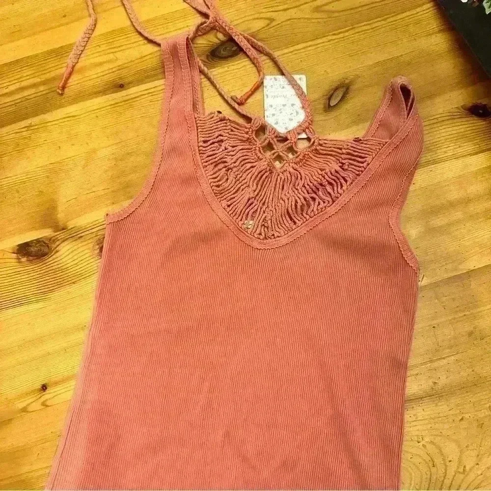 New! Free People we the free Thalia Crochet Neck Tank Top Coral NWT Size M